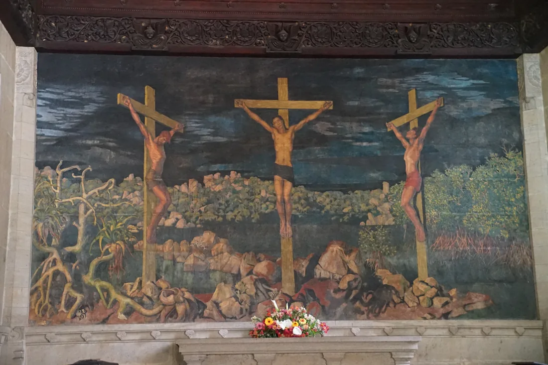 David Paynter, The Crucifixion, 1933: the mural above the altar of Trinity College Chapel, Kandy, the scene set among Ceylonese figures.